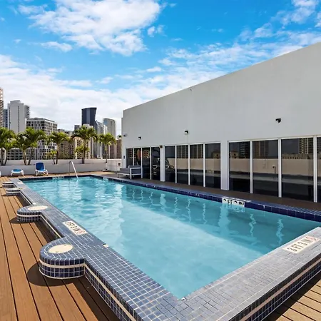 Roami At Sunny Isles Apartment